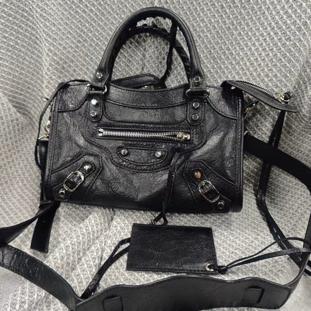 WOMEN'S LE CITY MINI BAG IN BLACK
